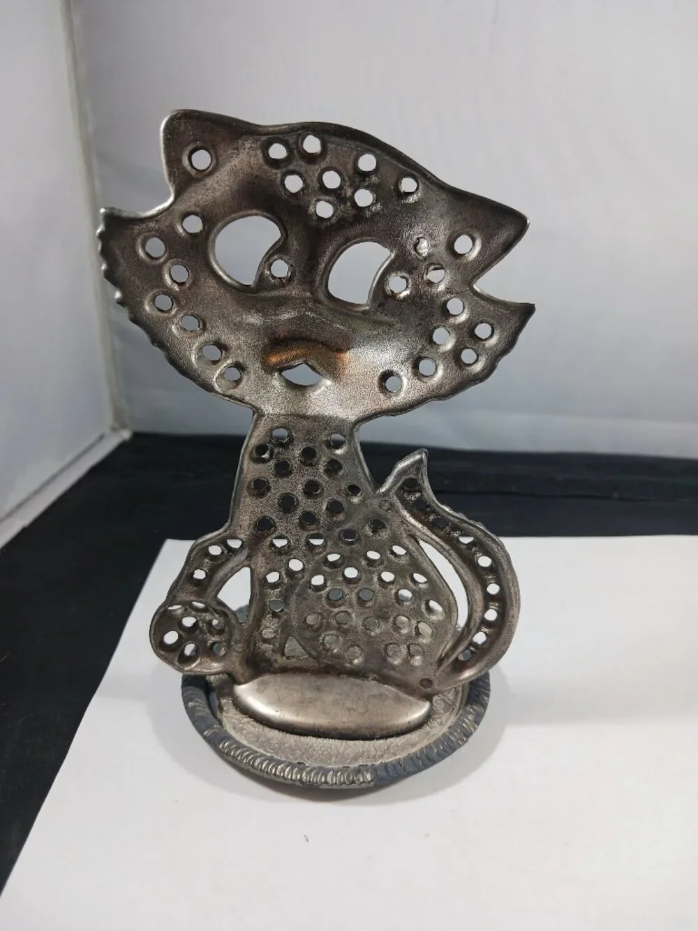Vintage Silver-plated Cat / Kitty / Kitten Shaped Earring Holder and Dish